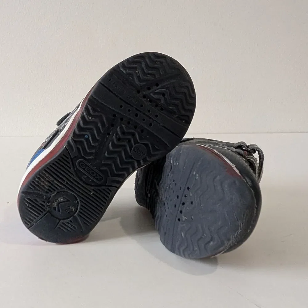GEOX Sport Spiderman Light Up Strap Boys Sneaker 6.5